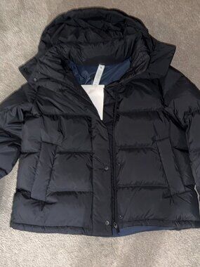 LULULEMON BLACK WUNDER PUFF DOWN-FILL JACKET- SIZE M / BRAND NEW